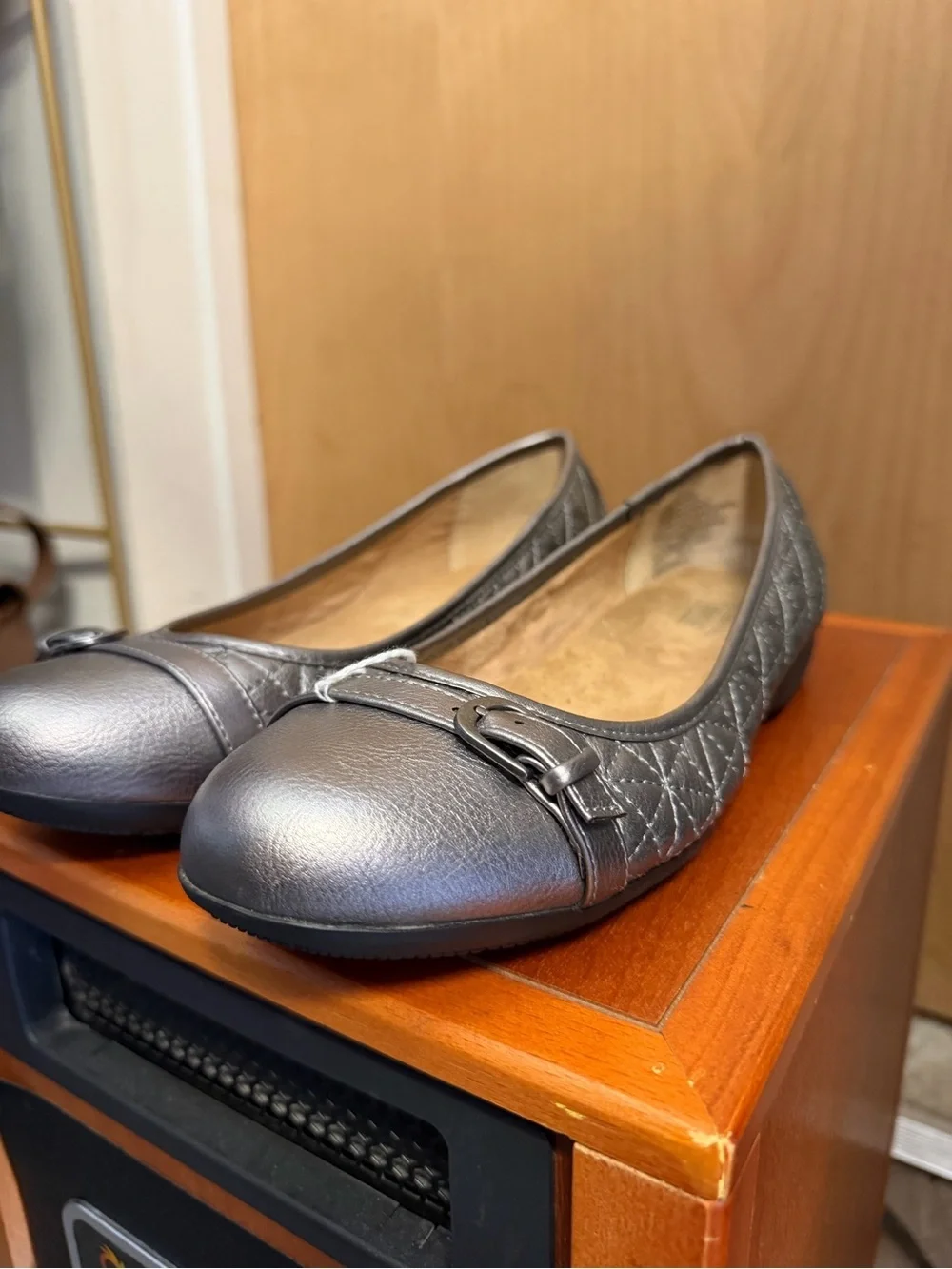 Croft & Barrow Ortholite Metallic Gray Ballet Flats - Comfort Shoes. Size: 10